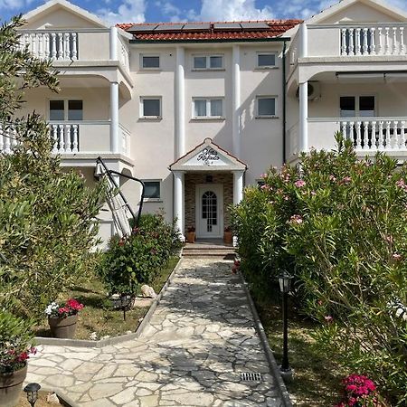 Apartments Rafaela Barbat na Rabu Exterior photo