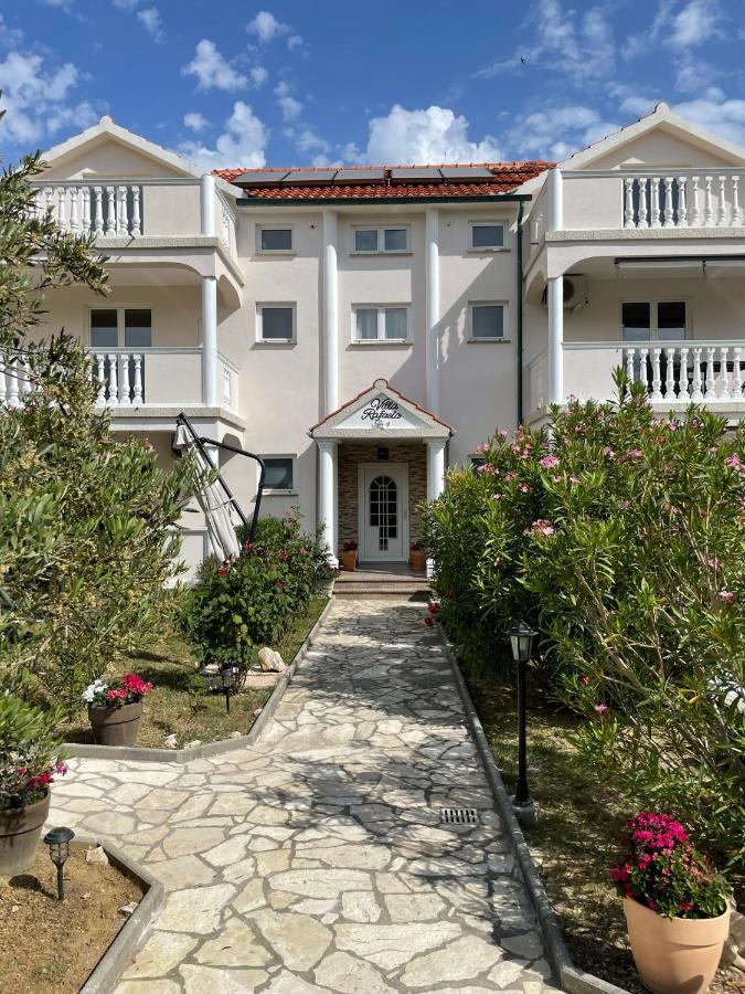 Apartments Rafaela Barbat na Rabu Exterior photo