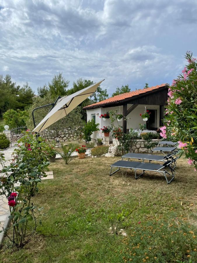 Apartments Rafaela Barbat na Rabu Exterior photo